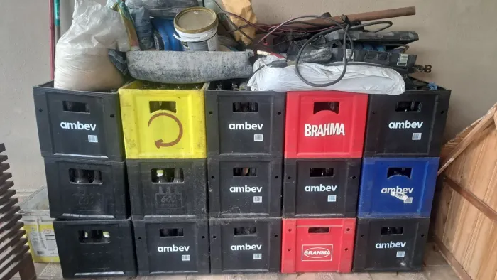 Vende-se 15 caixas com 24 garrafas de original de 600ml