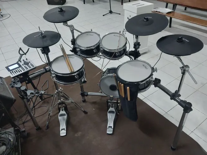 Bateria eletrônica AMW ED15