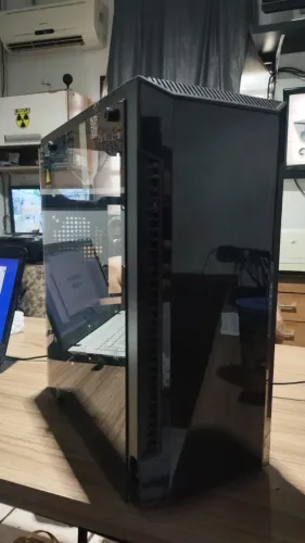 Gabinete Gamer Preto Lateral Acrilico