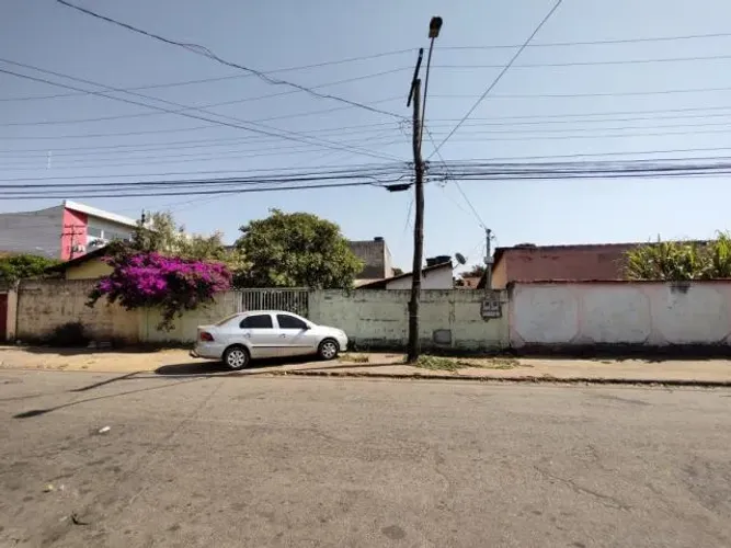 Lote - Bairro Goia