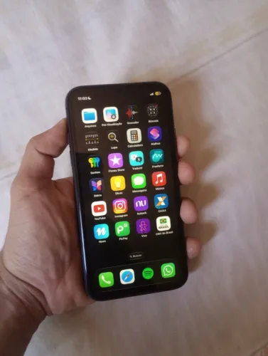 iPhone 11