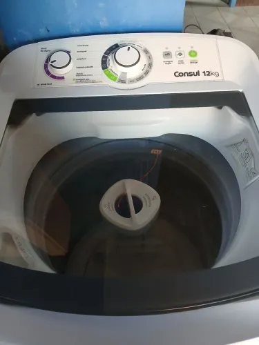 Vende-se máquina de lavar faz tudo 12kg