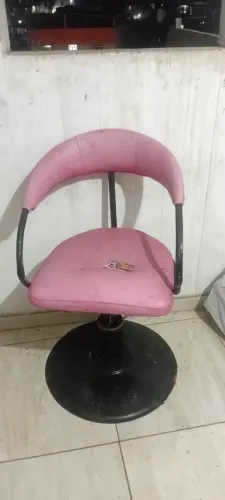 Cadeira salão 150,00