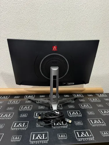 Monitor aoc agon 32 FHD 165hz