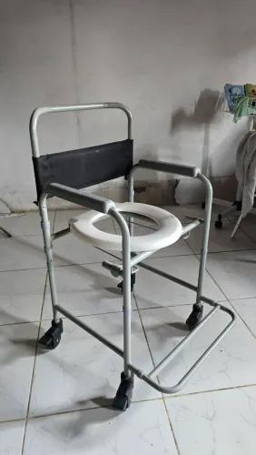 Cadeira para banho dobravel higienica - Dellamed D30 Sanitária