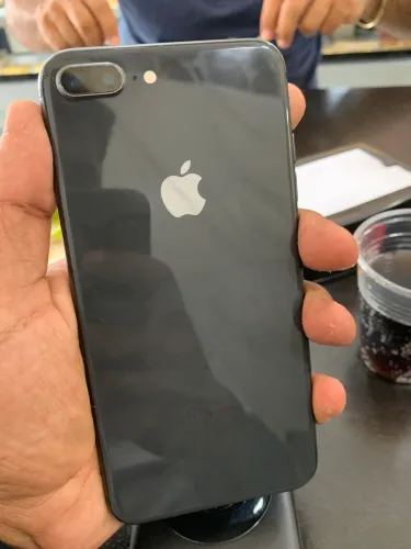 IPHONE 8 plus 256gb