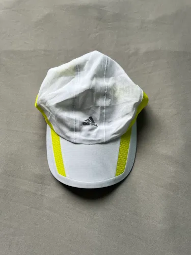 Boné adidas retrotech