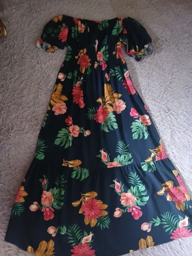 Vestido longo florido