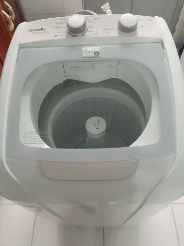 Máquina de lavar Mueller, lavar e seca 