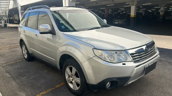 Subaru Forester 2.0/2.0 S 4X4 Aut. 2010