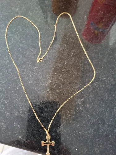 Cordão de ouro