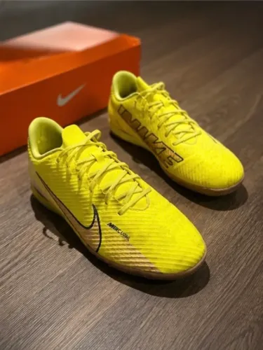 Chuteira Nike Mercurial Futsal Tam. 40 | Excelente Estado
