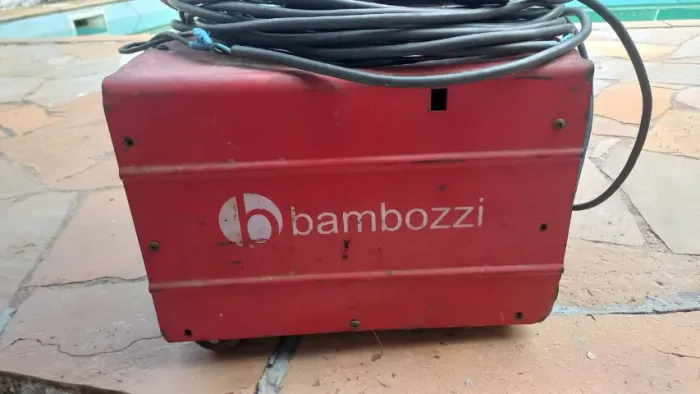 Máquina de Solda Transformador Bambozzi NM 250 Turbo - Profissional