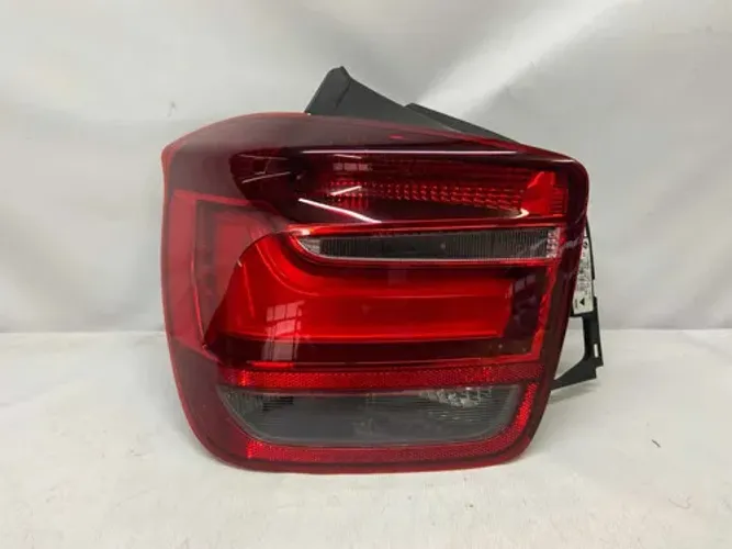 Lanterna Bmw 120i 125i 135i F20 2013 A 2017 Original Esquerdo/motorista Vermelha