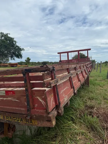 CARROCERIA DE CAMINHÃO TOCO