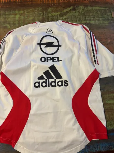 Camisa treino milan