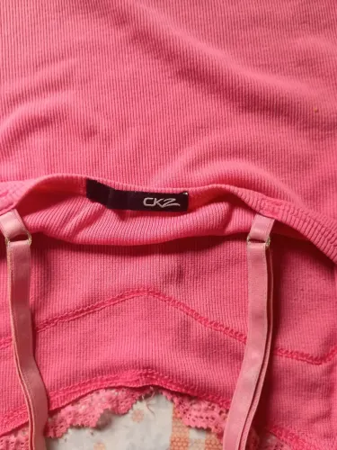 Desapego blusa ckz e tricô todas em perfeito estado $30 reais cada 