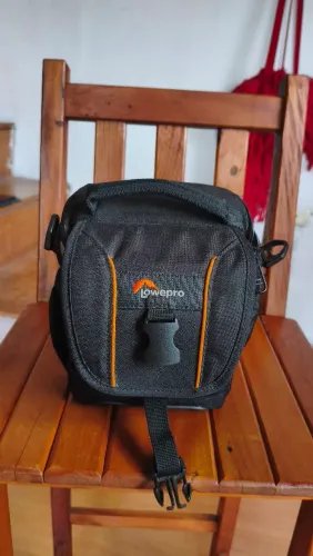 [Usada] Porta camera media 
