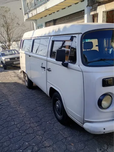 Volkswagen Kombi Standard 1.4 MI Total Flex 8V 2012