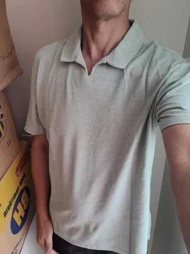 Camisa de malha verde água com gola tamanho 2