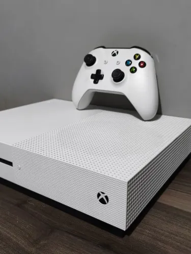 Xbox One S 1Tb