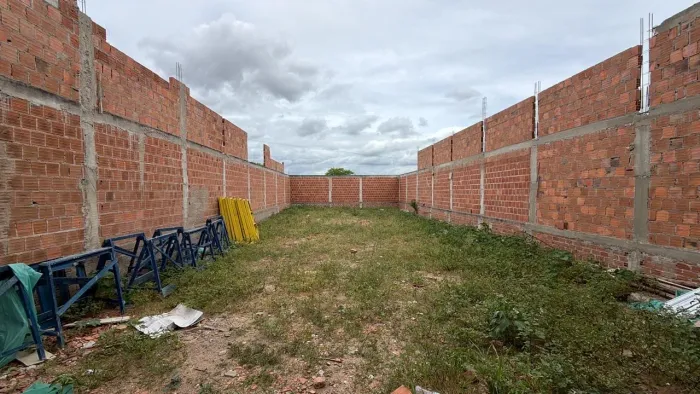 VENDO GALPÃO 10x27 EM BEZERROS-PE