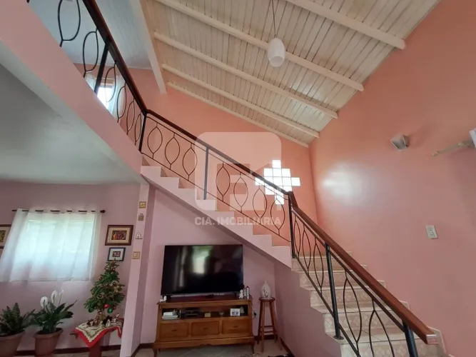 Casa espaçosa em Santo Antônio De Lisboa