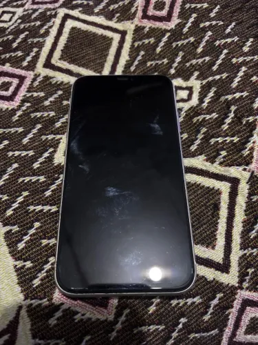 IPHONE 11 64gb 700$