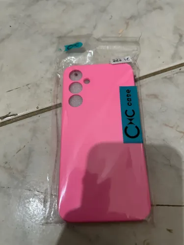 3 capas novas silicone case SAMSUNG S23 FE + 1 brinde usada