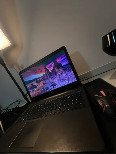 Dell Inspiron Intel Core i5 SSD 8GB RAM