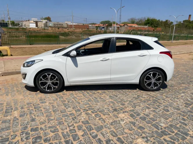 Hyundai I30 1.8 16V Aut. 5P 2015