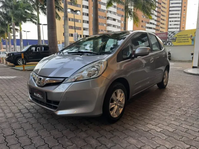Honda Fit LX 1.4/ 1.4 Flex 8v/16v 5P Aut. 2013