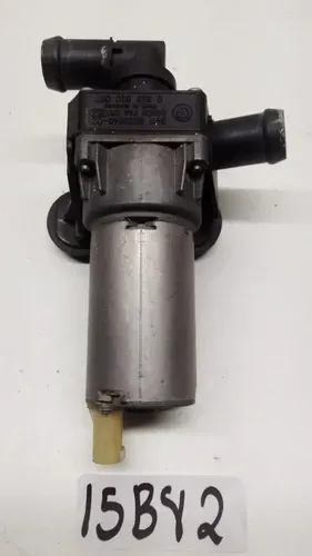 Bomba De Água Auxiliar Bmw 320 2011