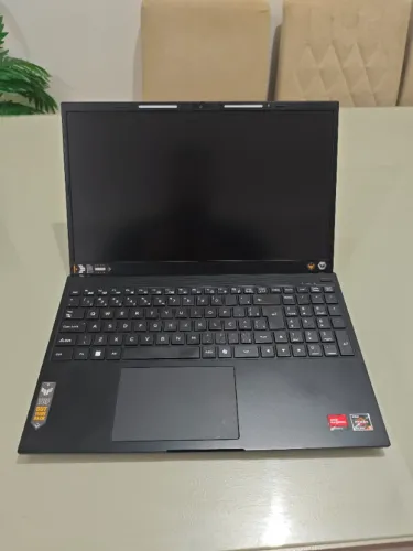 Notebook Positivo Vision R15 Amd Ryzen 5-5500u, 16gb RAM, 512gb SSD, 15.6? Full Hd, WIN 11