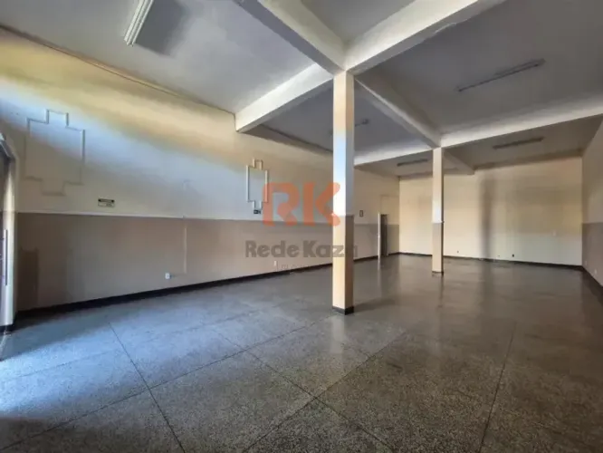 Loja comercial para alugar em Belo Horizonte (Copacabana)  109 m², 2 vagas