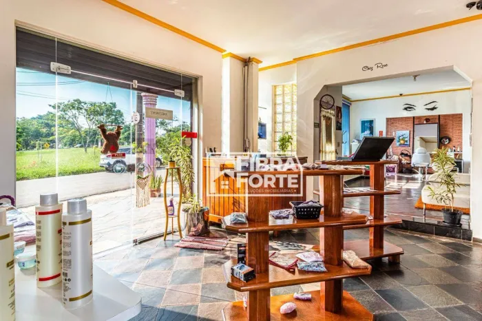 Casa com 3 quartos a venda, com 220 metros por R$ 899.000 - Vila Nogueira - Campinas/SP