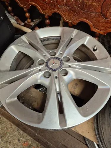 Rodas Mercedes 17 