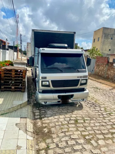 Caminhao volkswagen 8.120
