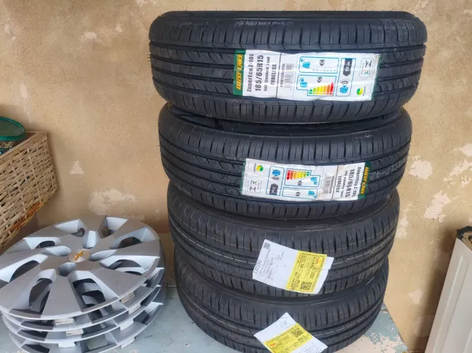 Rodas originais GM fulmagally 4 pneus novos 185/65 15