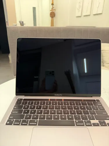 macbook pro 256gb