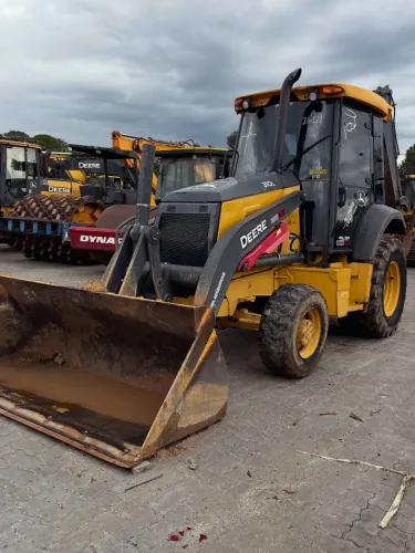 Compre sua Retroescavadeira John Deere 310L