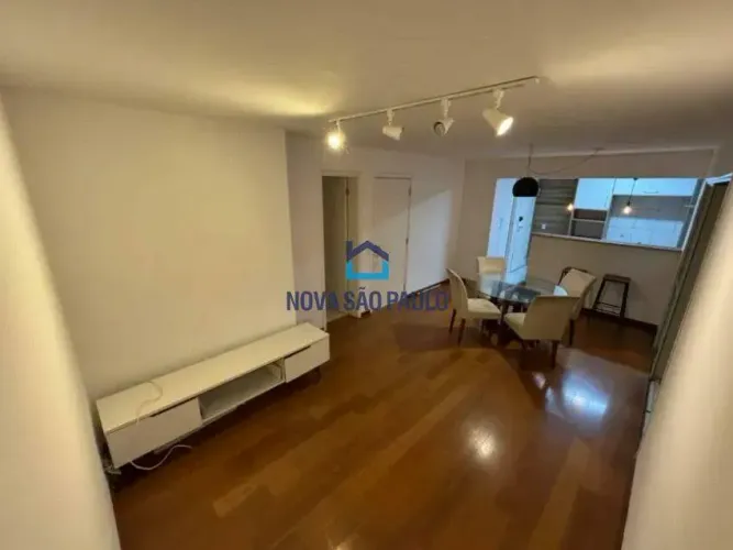 Apartamento, 3 dormitórios, 2 suites, 2 vagas. Chacara Santo Antônio.