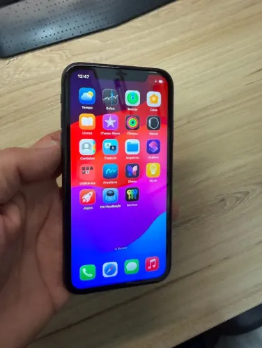 iPhone 11, impecável, Todo original pra sair rápido.