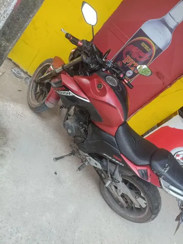 Vendo fazer 250 com coisas pra fazer, pra vender rápido.