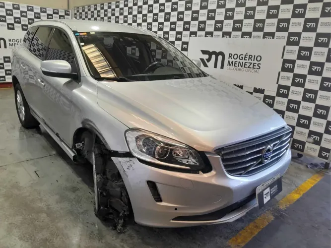 Volvo Xc60 2015 Para Retirada de Peças