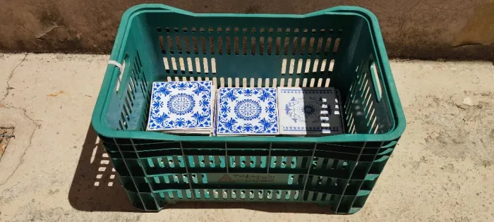 Lote 42 Azulejos Portugueses Decorativos 15x15cm + Caixa Organizadora