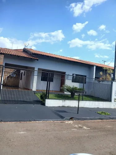 ALUGO CASA GEMINADA NO JD TERRA BONITA EM IBIPORA