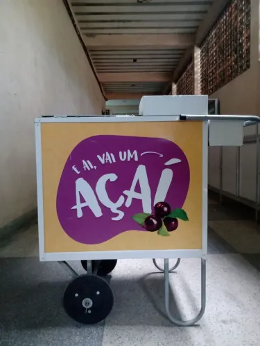 VENDO CARRINHO DE AÇAÍ