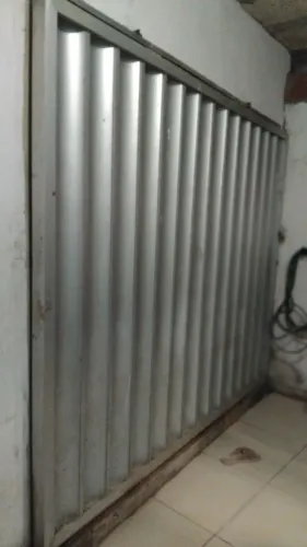 Vendo portao de garagem