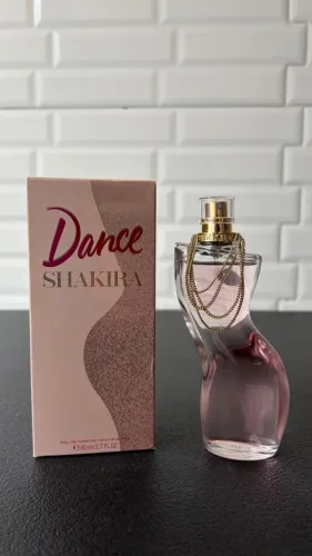 Perfume shakira Dance